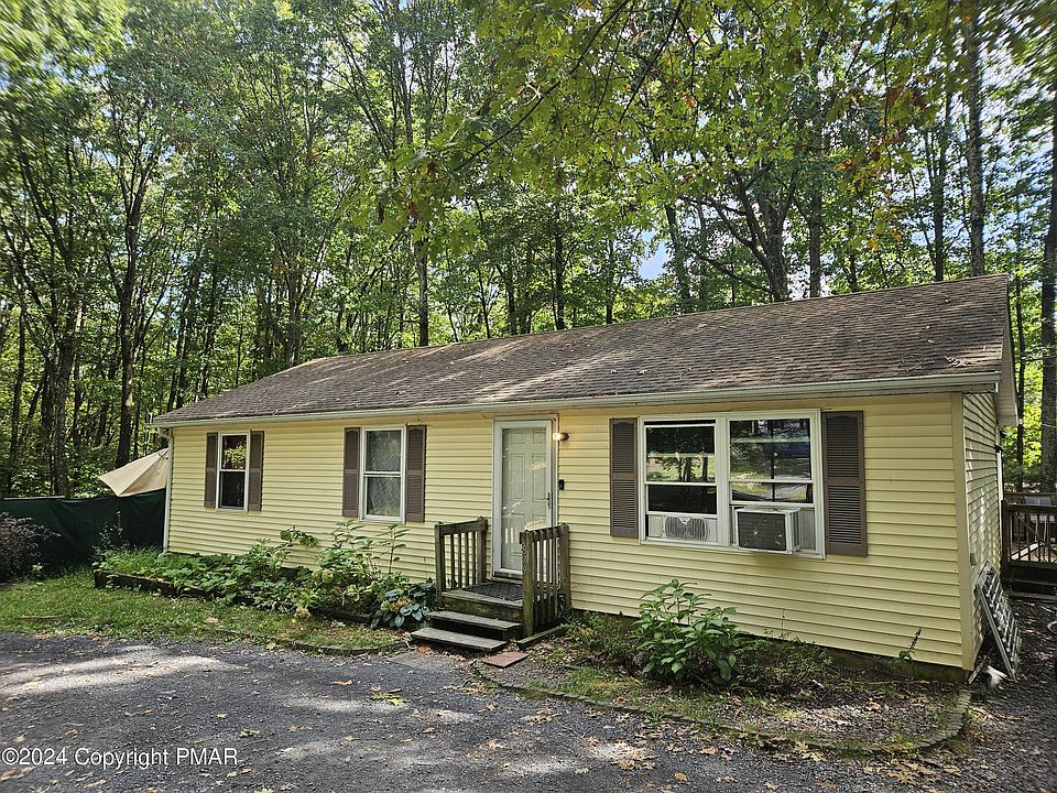 2nd image of 8879 Robinhood Dr