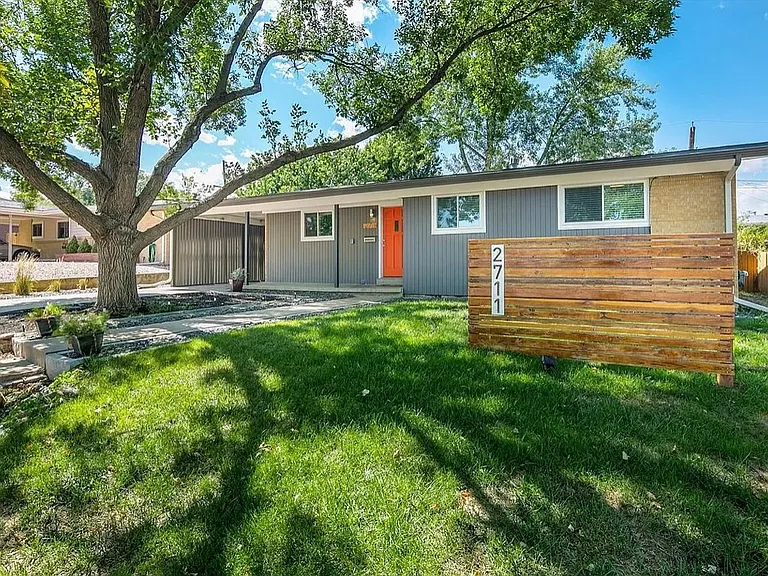 2711 S Lowell Blvd — Photo 1