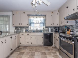 10910 Weybridge Rd, Chester, VA 23831