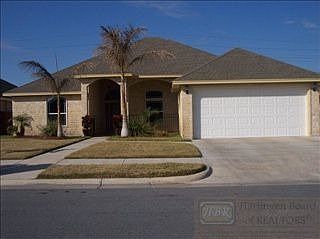 1st image of 714 Hawthorne Ln