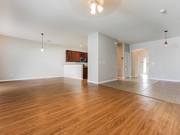 3rd image of 5109 Layton Dr