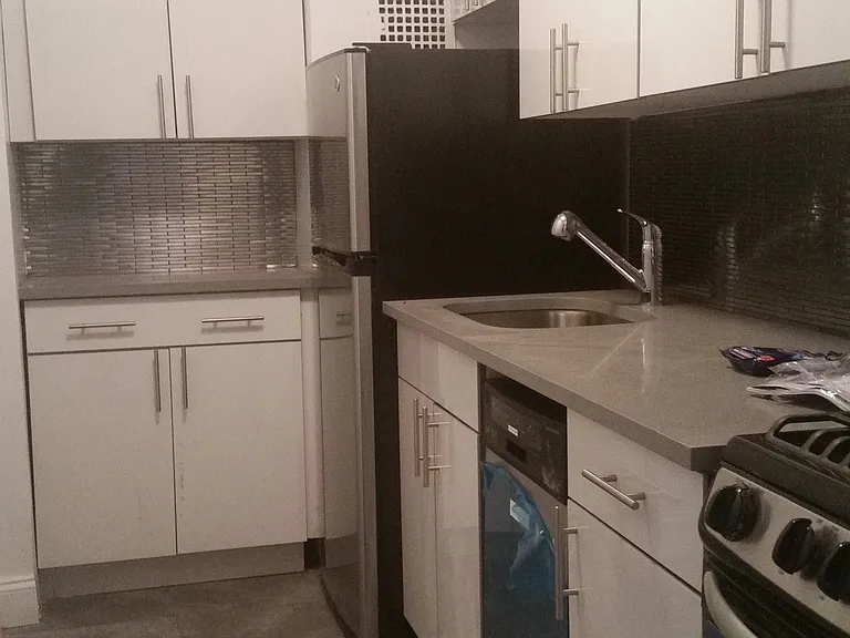 131 E 23rd St #5F — Photo 5