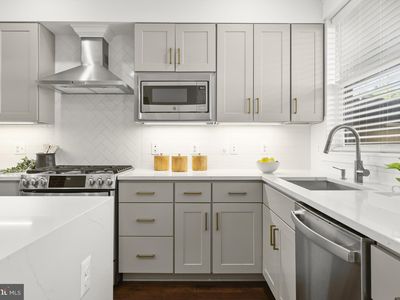 626 S Eaton St, Baltimore, MD, 21224