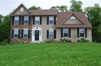 2nd image of 123 Cornwall Pl