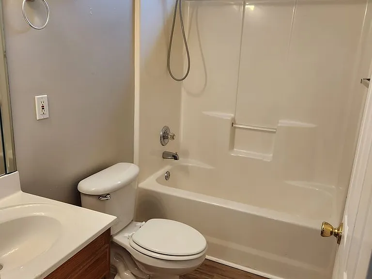 306 Haverhill Cir — Photo 13