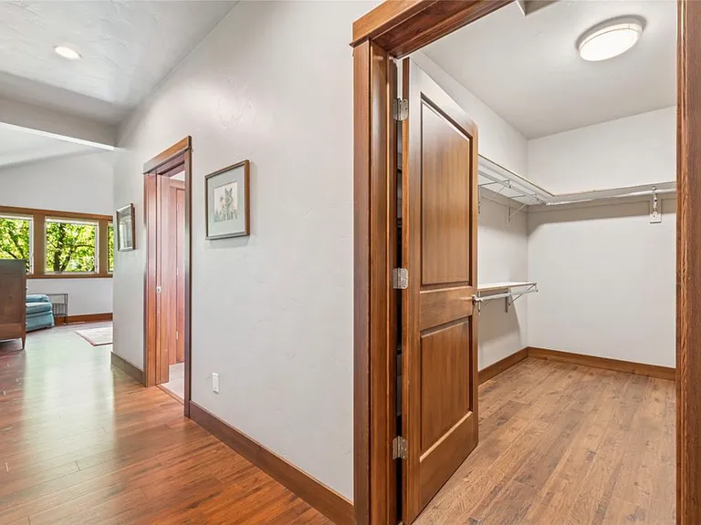 310 & 312 Fairway Dr — Photo 16