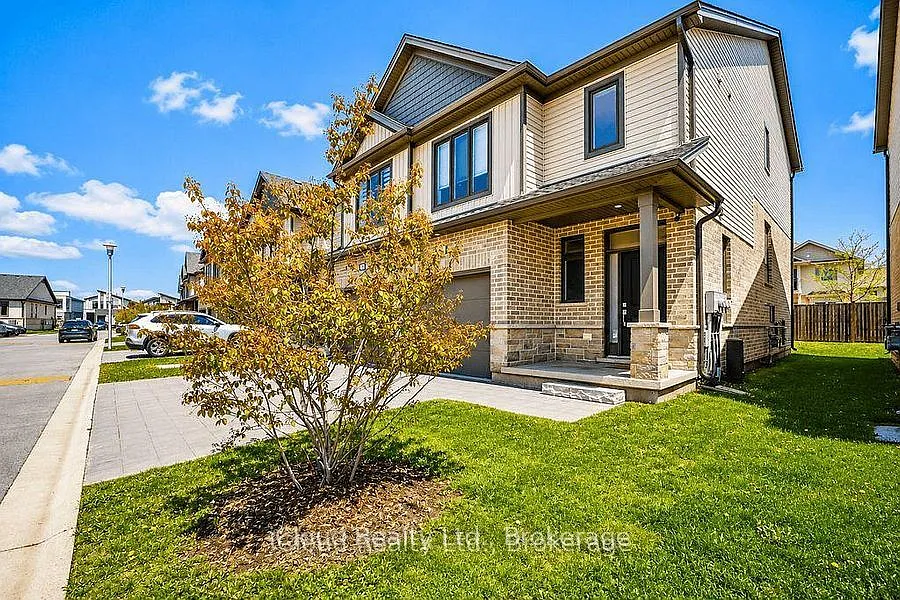 4 bed, $3,200 — Photo 3