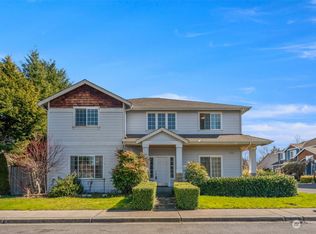 4218 NE 9th Cir, Renton, WA 98059