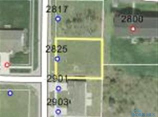 2825 Goldenrod Ln, Findlay, OH 45840