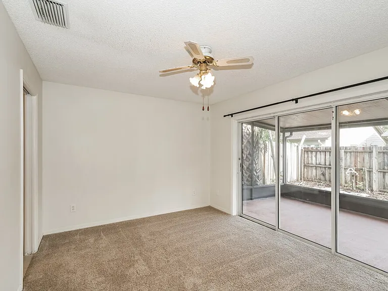 10148 Cedar Dune Dr — Photo 10
