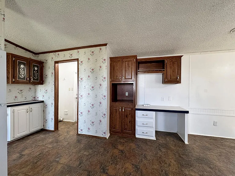 2478 Hintz Rd — Photo 5