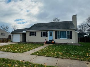 712 E Grove St, Caledonia, MN 55921