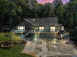7705 Oakridge Dr SE, Huntsville, AL 35802