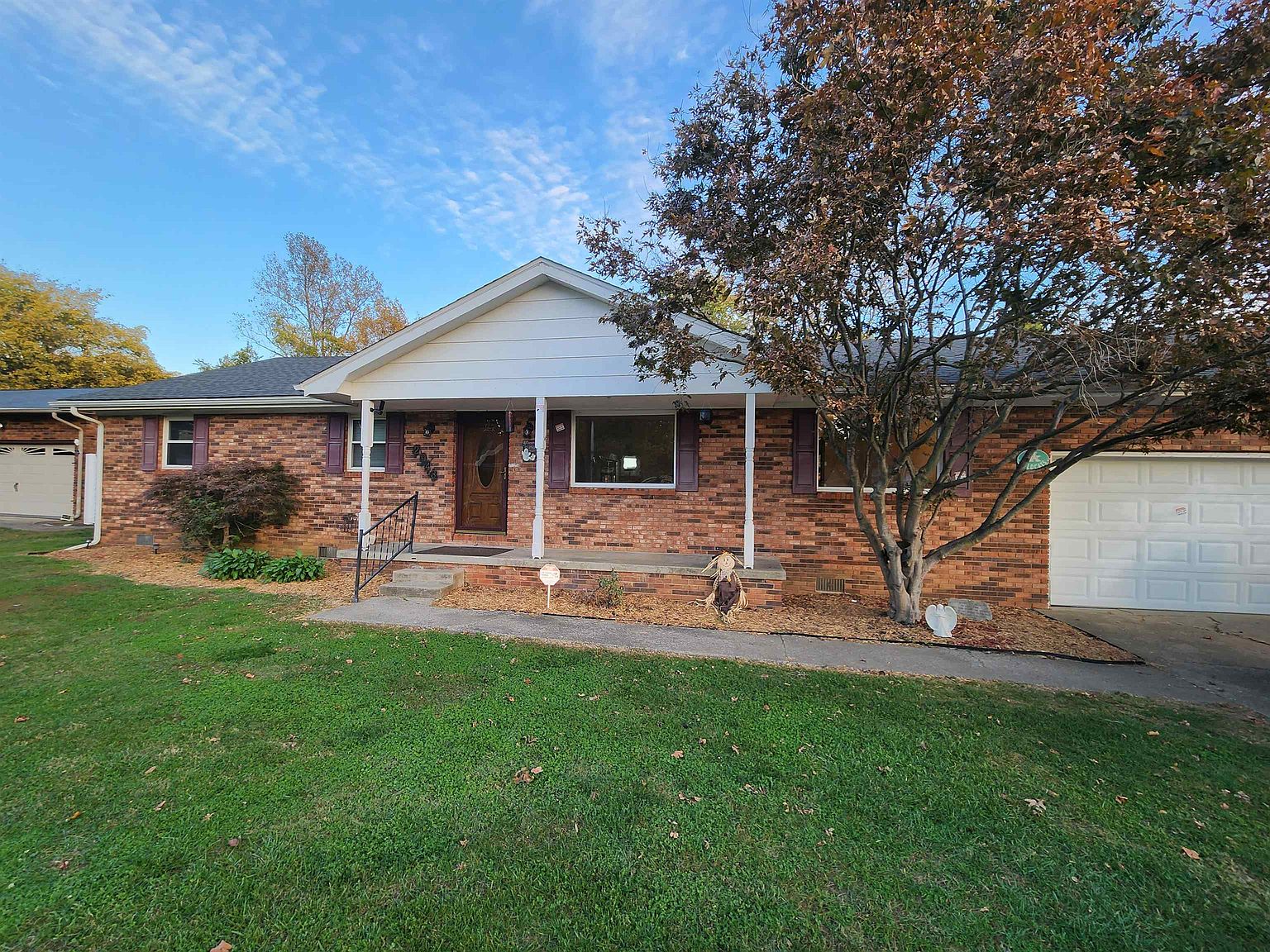 2948 Gaslight Dr Henderson KY 42420 MLS 230465 Zillow   83f13ca060731e9cc57170c2620ffed3 Cc Ft 1536 