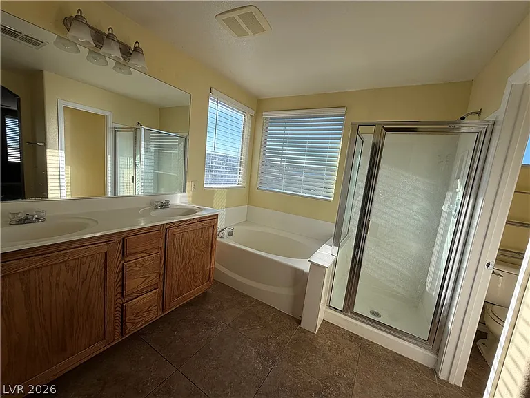 9196 Grand Sunburst Ct — Photo 19