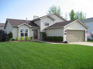 5307 Whispermeadow Ct, Plainfield, IL 60586