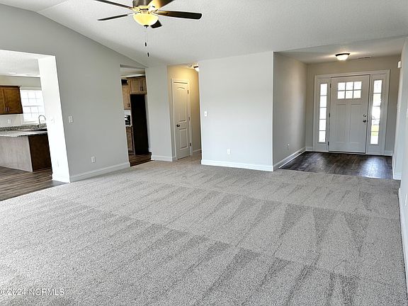5th image of 629 Indigo Johnston Drive