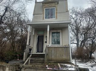 1030 Considine Ave, Cincinnati, OH 45205