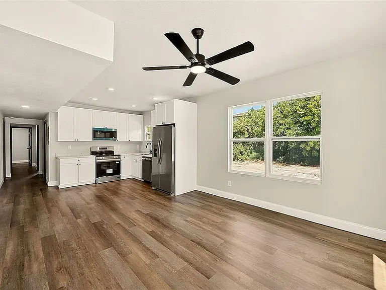 206 N Macdill Ave — Photo 8