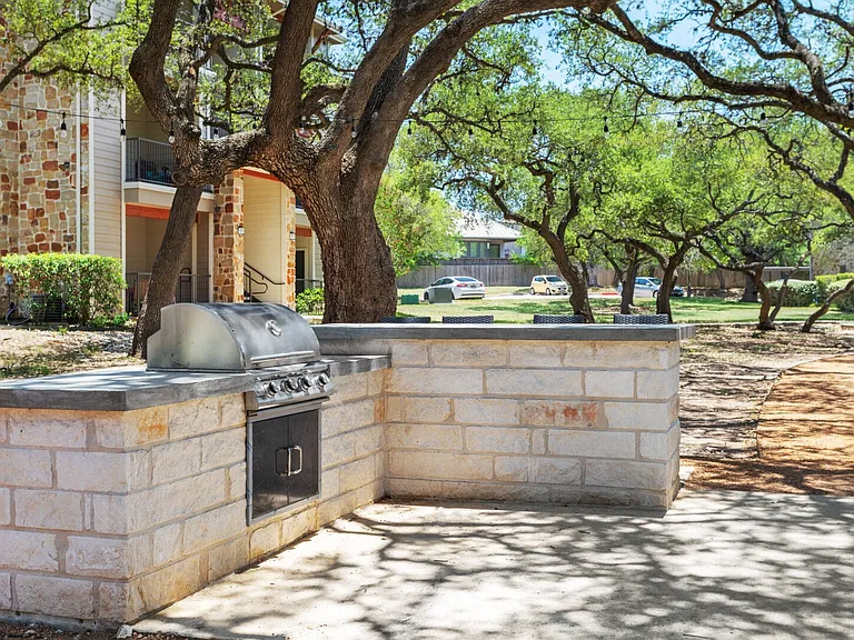 Vetra Boerne — Photo 3