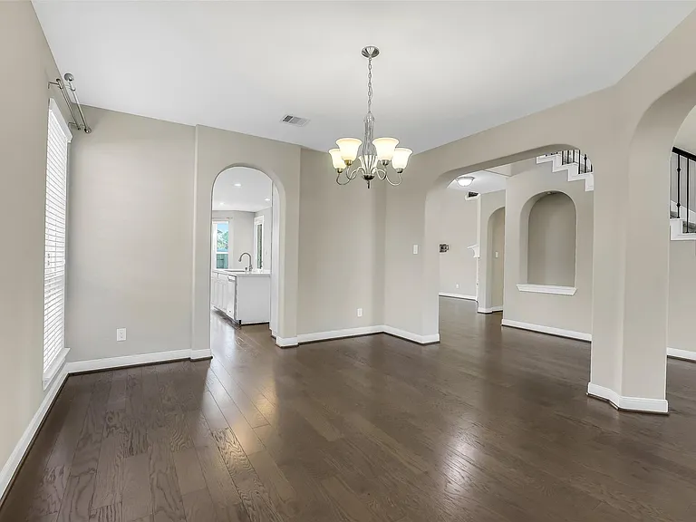 16706 Chestnut Square Dr — Photo 14
