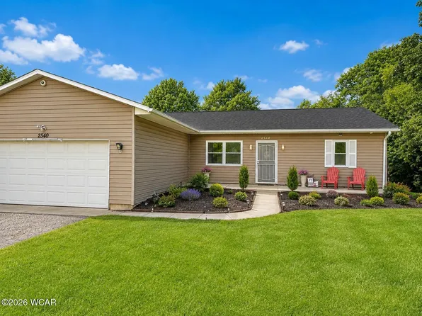 2540 Hall Dr, Lima, OH 45806