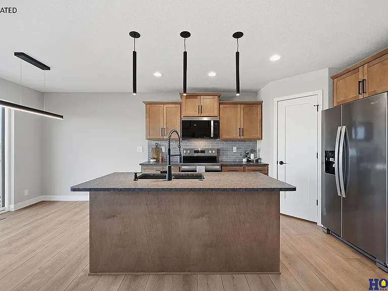 8911 Peregrine Rd — Photo 7