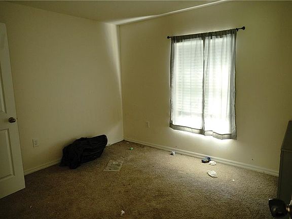 3rd image of 666 Vanola CT