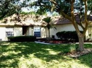 1011 Calle Rosa Pl, Ruskin, FL 33573