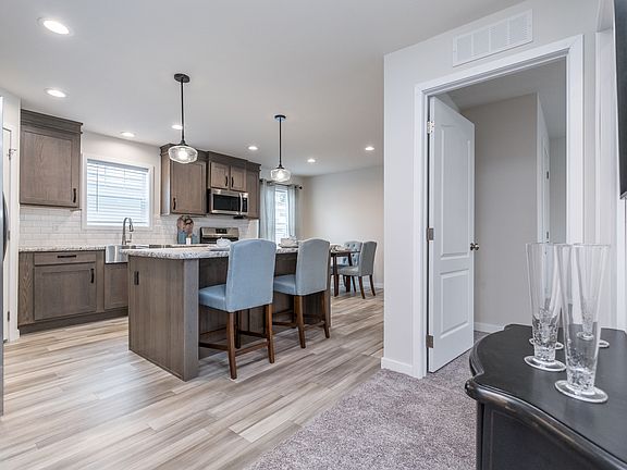 6th image of this home