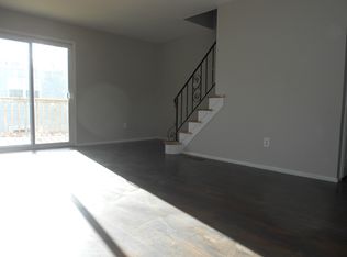 735 Village Ln #735, Pottstown, PA 19464