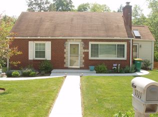 1111 Powers Run Rd, Pittsburgh, PA 15238