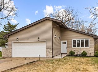 414 N Broadview Ave, Lombard, IL