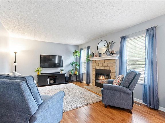 4th image of 1797 Ashburn Dr