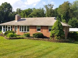 1309 Murgatroyd Rd, Fallston, MD 21047