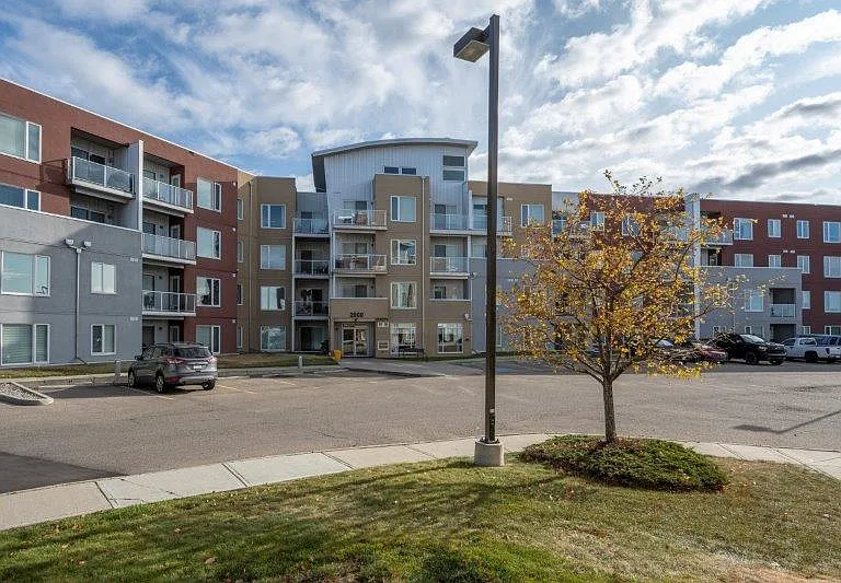 604 E Lake Blvd NE #2305 — Photo 4