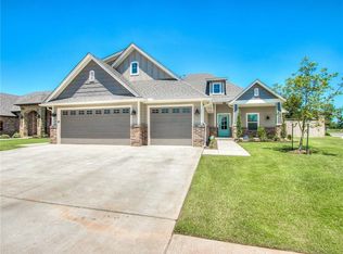 12101 SW 45th Ter, Mustang, OK 73064