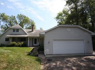 66 Apple Glen Rd, Long Lake, MN 55356