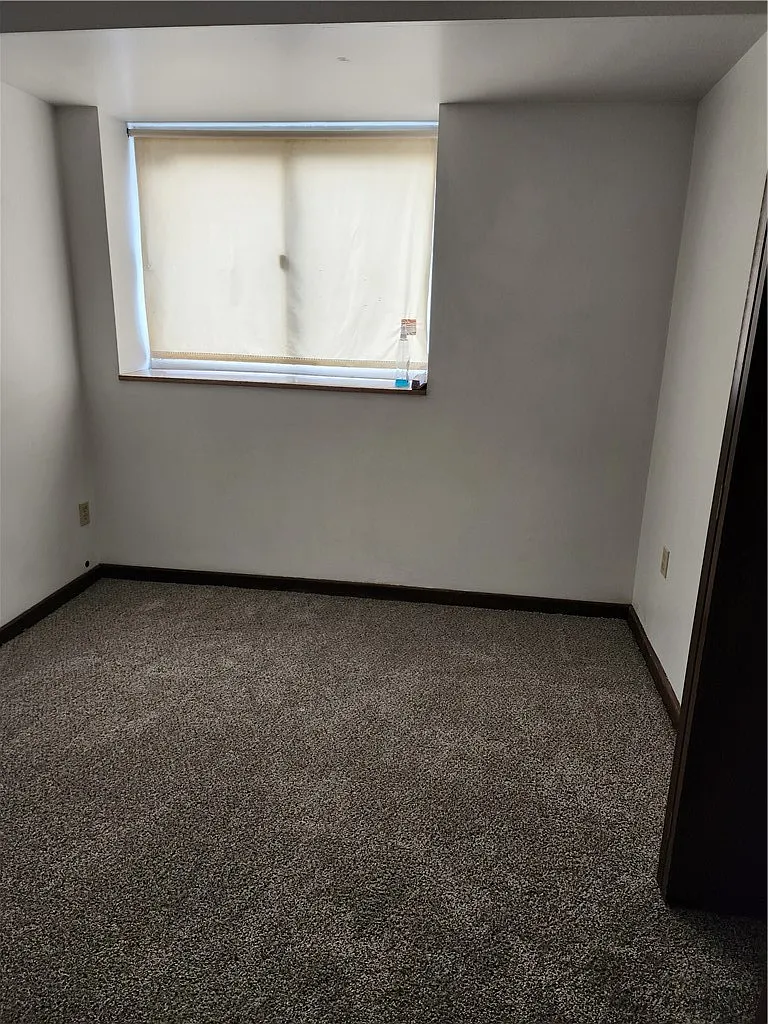 2 bed, $1,500 — Photo 4