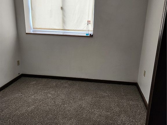 4th image of 1320 Kelton Ave Floor 1
