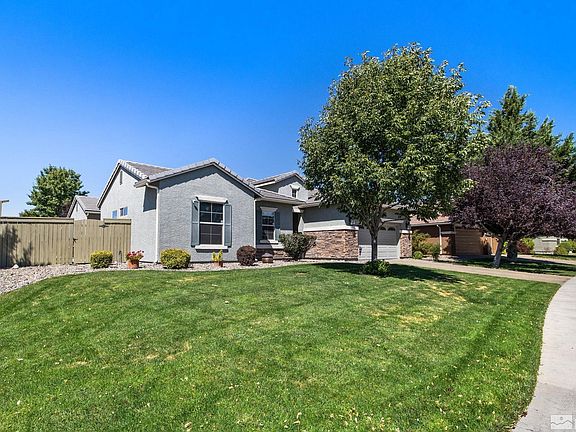 3rd image of 4979 Dubonnet Dr