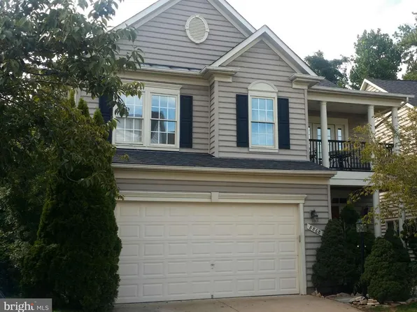 8868 Bennington Blvd, Lorton, VA 22079