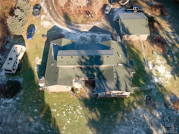 2nd image of 11720 194th Street Ct E
