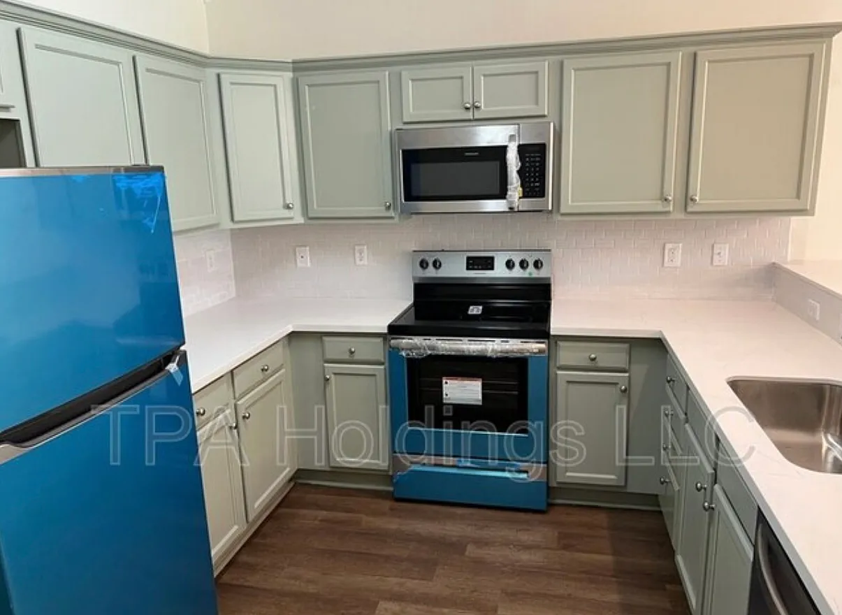 3 bed, 1655 sqft, $1,850 — Photo 4