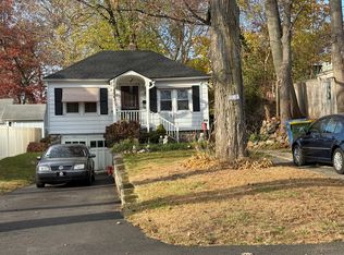 335 Raymond St, Waterbury, CT 06706
