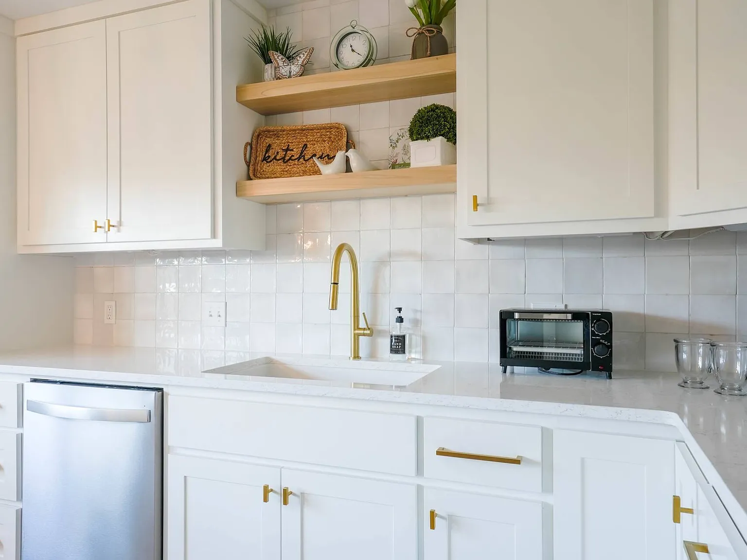2 bed, 1250 sqft, $1,350 — Photo 4
