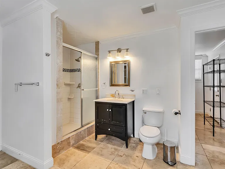 1502 Aldrich St — Photo 23