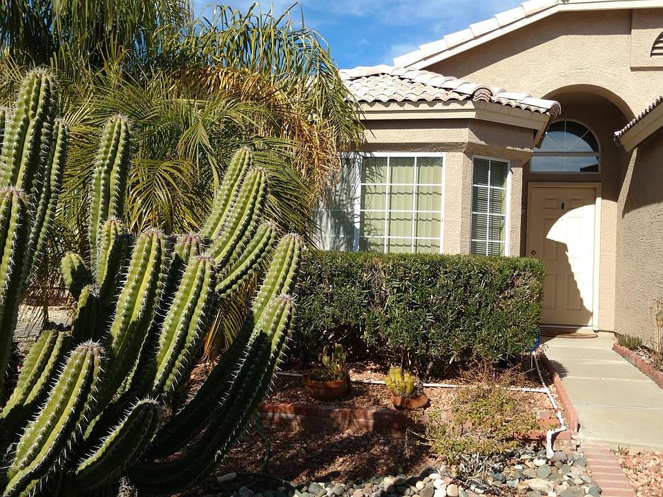 1st image of 2332 E Aire Libre Ave