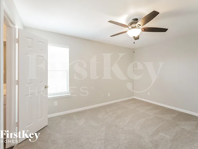 7111 Lilac Manor Ln — Photo 8