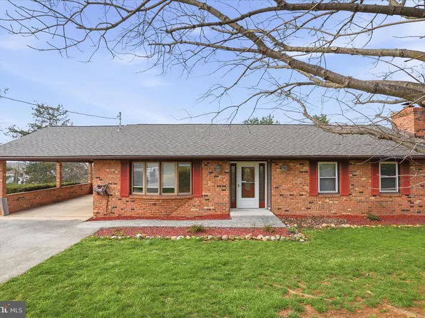 20 Gloucester Rd, Front Royal, VA 22630